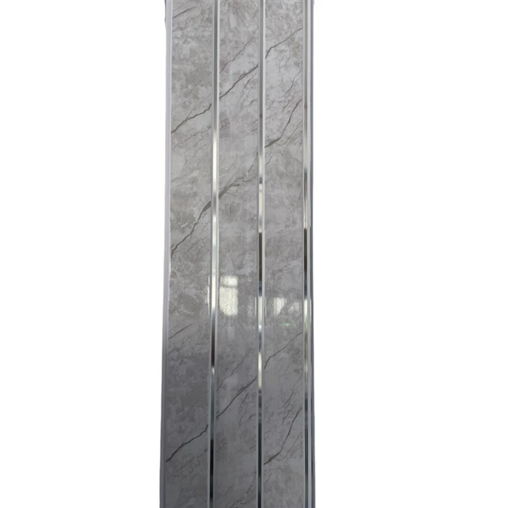 Błyszczący panel sufitowy PVC